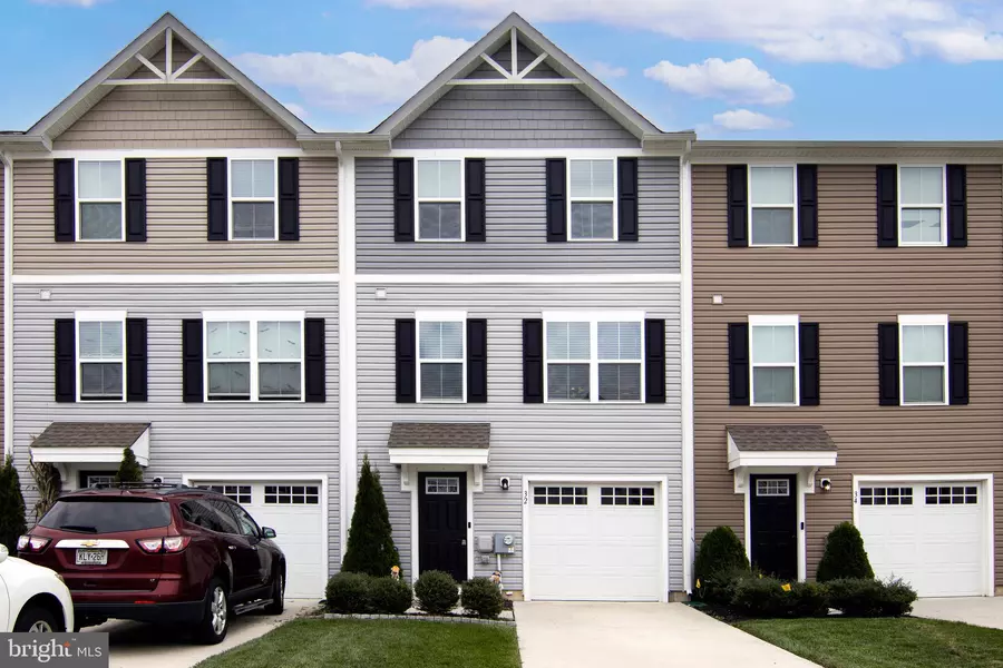 32 BURR ST, Williamstown, NJ 08094