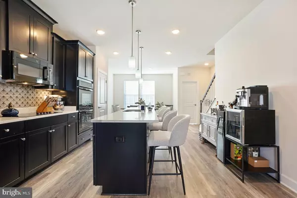 Manassas, VA 20112,8754 ELSING GREEN DR