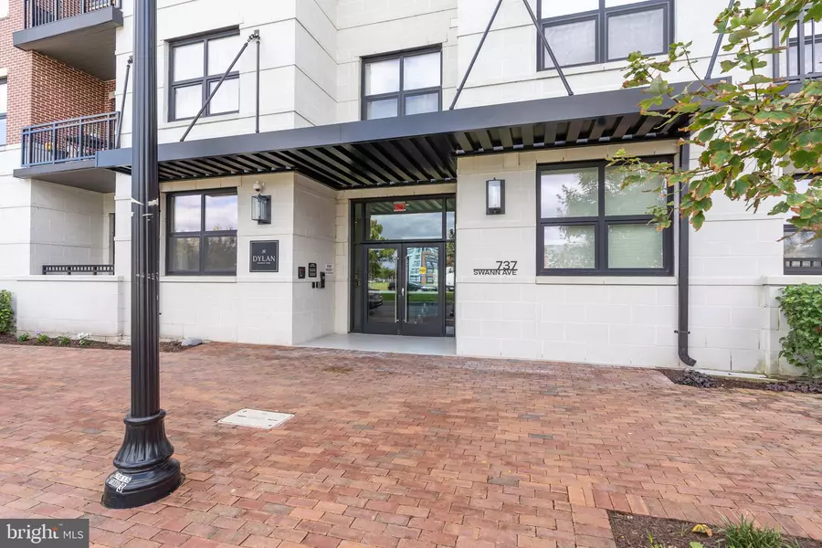 737 SWANN AVE #504, Alexandria, VA 22301