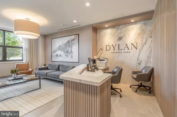 Alexandria, VA 22301,737 SWANN AVE #504