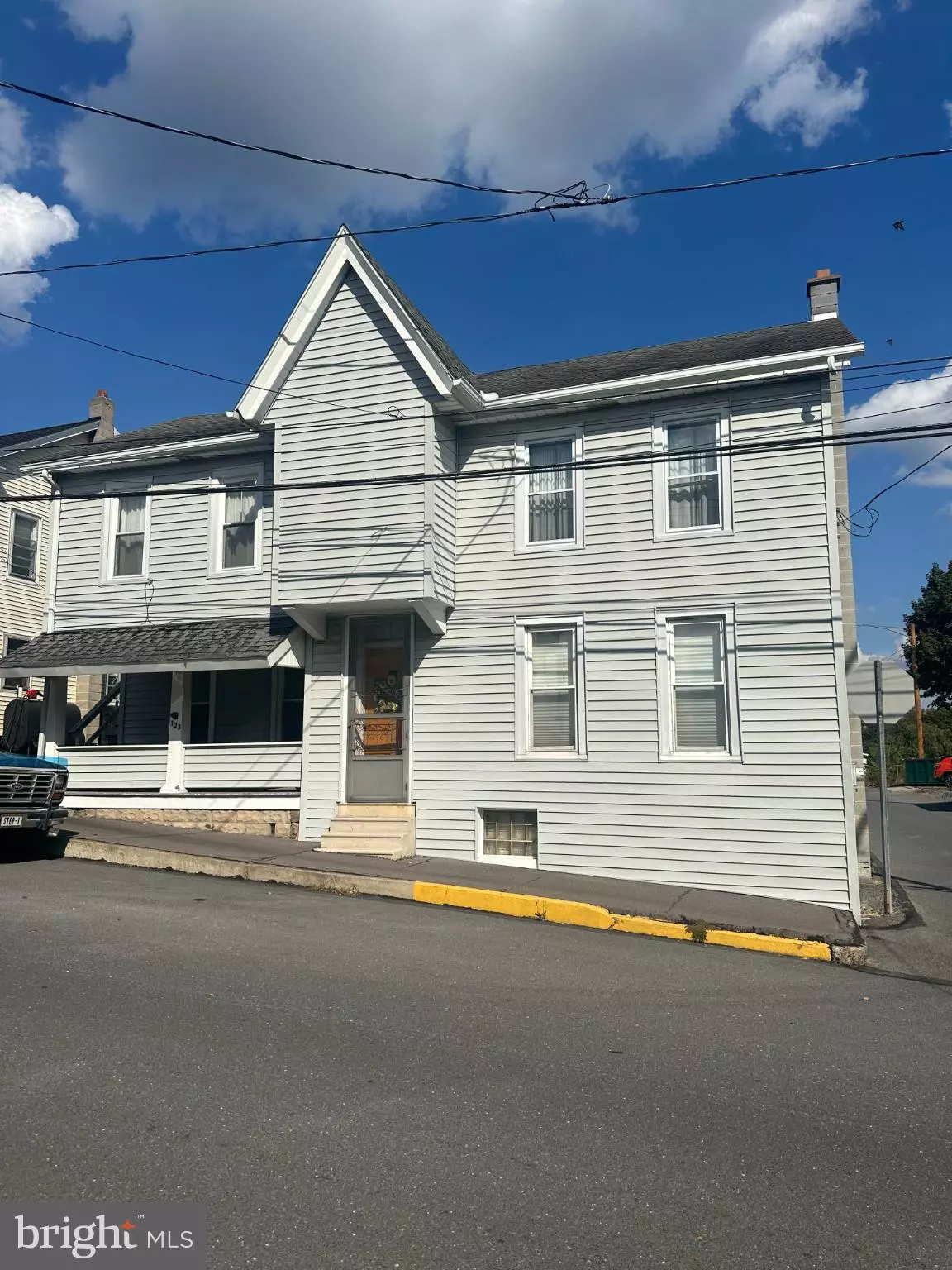 Williamstown, PA 17098,123 N EAST ST