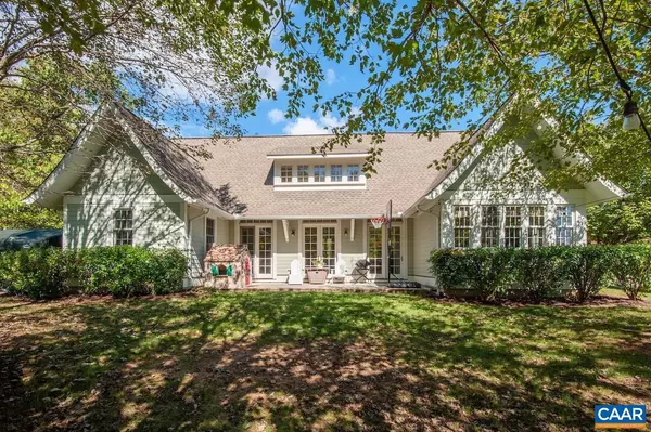 30 CEDAR MEADOW DR, Nellysford, VA 22958