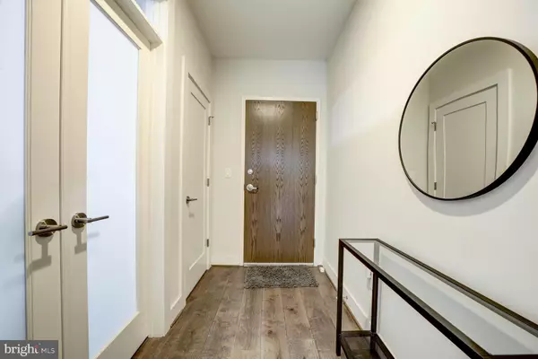 Washington, DC 20009,2337 CHAMPLAIN ST NW #104