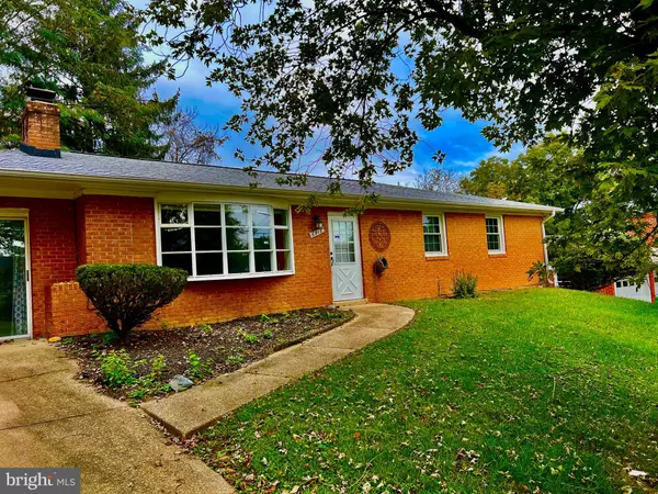 6916 CRAFTON LN, Clinton, MD 20735