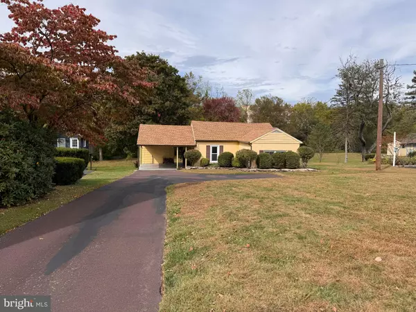 339 W CHESTNUT ST, Souderton, PA 18964