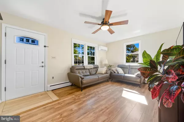 Wilmington, DE 19808,806 WOODLAND AVE