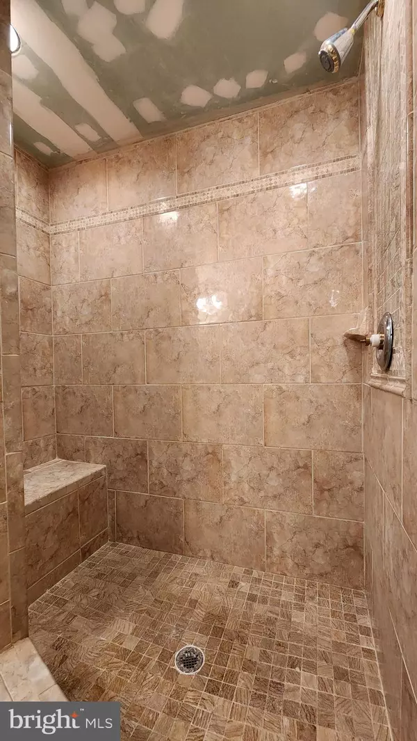 Upper Marlboro, MD 20772,10307 KEEPSAKE LN