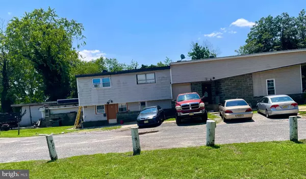 Vineland, NJ 08360,411 N EAST AVE