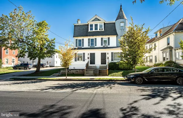 324 4TH AVE #2, Phoenixville, PA 19460