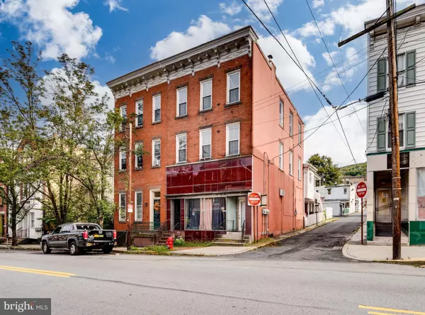 Pottsville, PA 17901,621 W MARKET ST