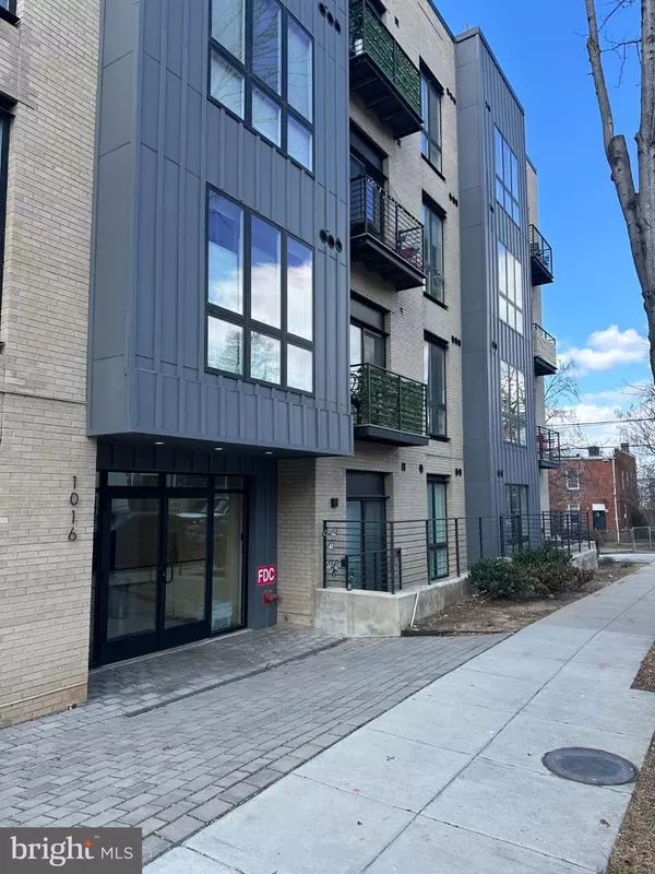 Washington, DC 20002,1016 17TH PL NE #002