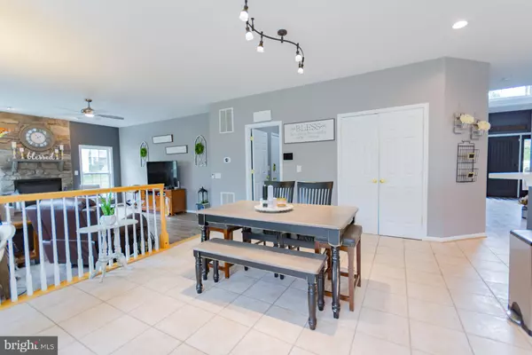 Martinsburg, WV 25403,74 DRUMWOOD RD
