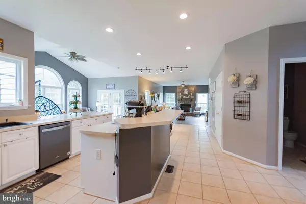 Martinsburg, WV 25403,74 DRUMWOOD RD