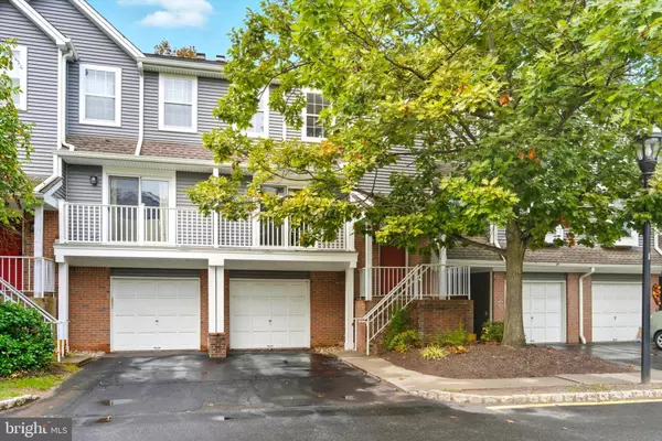 Princeton, NJ 08540,53 E SHREWSBURY PL