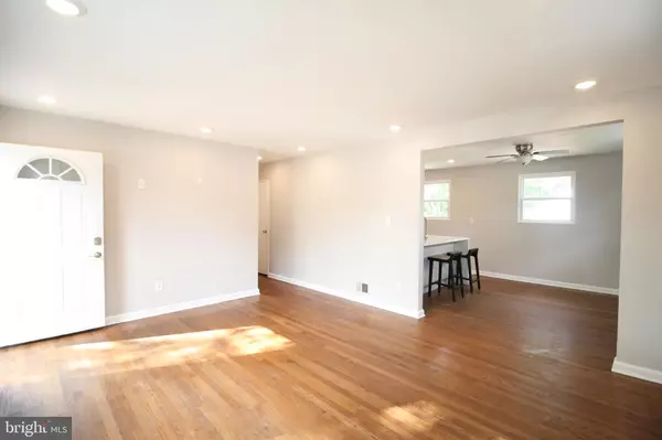 Rockville, MD 20852,4613 WILWYN WAY