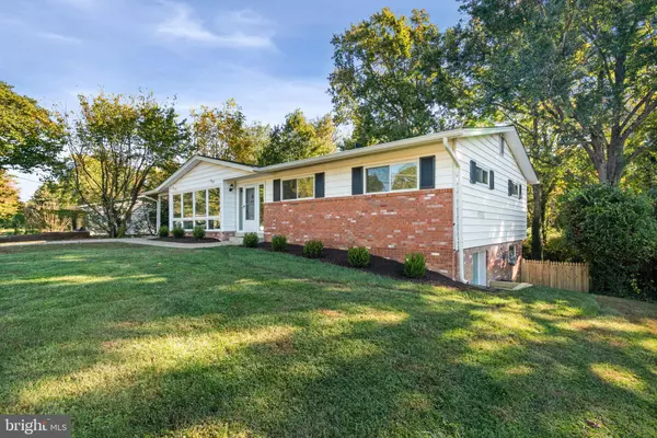 Alexandria, VA 22309,8801 GATESHEAD RD