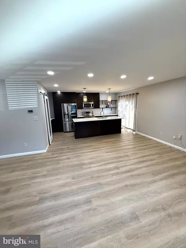 Gaithersburg, MD 20886,10289 RIDGELINE DR