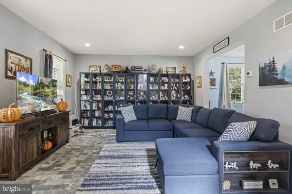 Ridley Park, PA 19078,206 RUSSELL ST