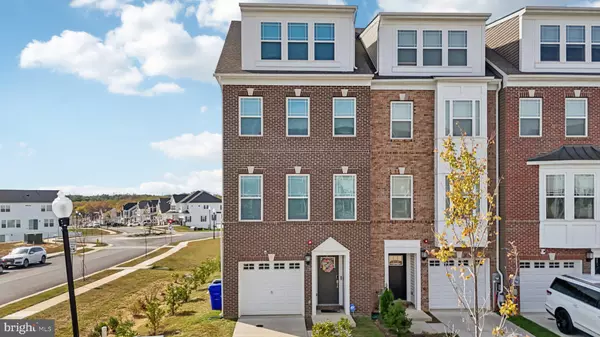 11720 EMILY DICKINSON PL, White Plains, MD 20695