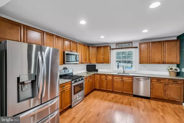 East Brunswick, NJ 08816,8 CULVER LN