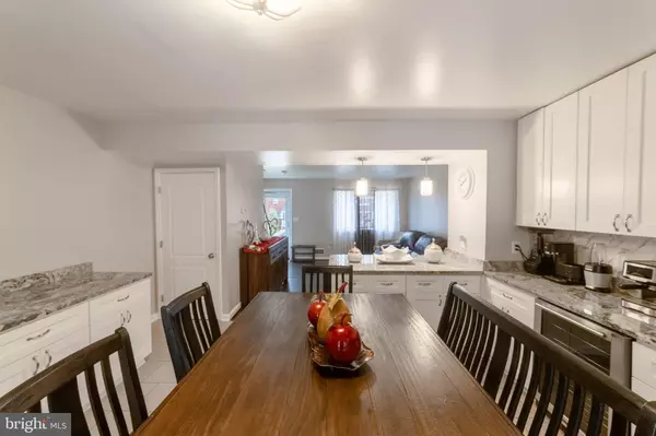 Dundalk, MD 21222,7618 CHARLESMONT RD