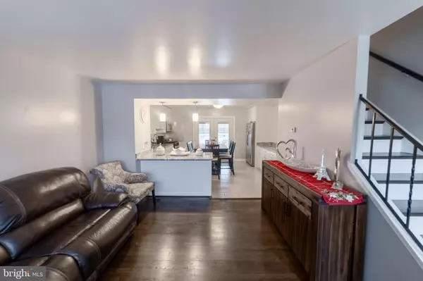 Dundalk, MD 21222,7618 CHARLESMONT RD