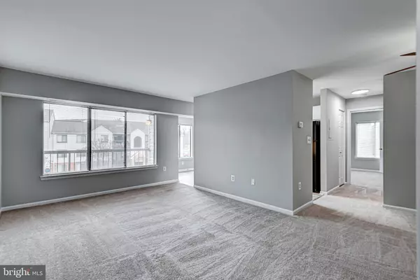 Manassas, VA 20110,9569 COGGS BILL DR #303