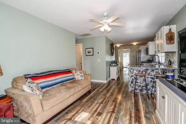 Toms River, NJ 08753,611 ANTHONY AVE