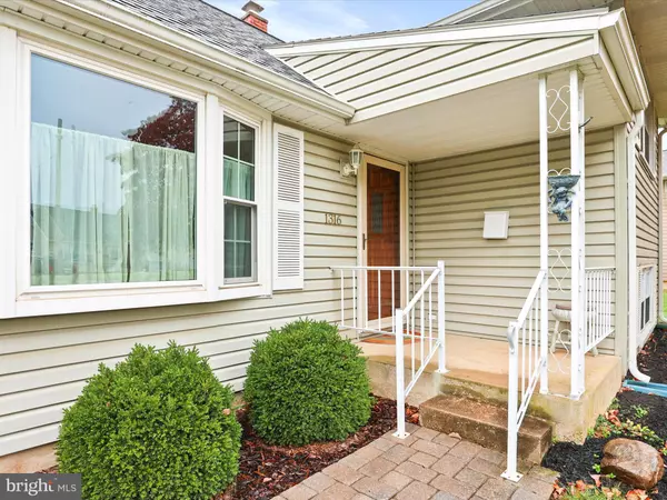 York, PA 17404,1316 LIVINGSTON RD