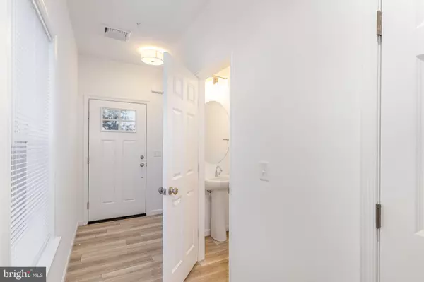 Harrisburg, PA 17112,7841 BRIARWOOD DR