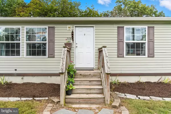 Beachwood, NJ 08722,208 LONGBOAT AVE