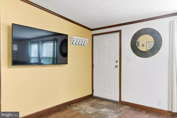 Beachwood, NJ 08722,208 LONGBOAT AVE