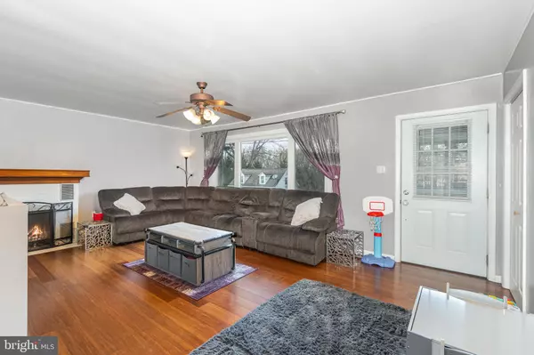 New Cumberland, PA 17070,14 SPRINGERS LN