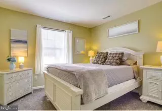 Lewes, DE 19958,17293 KING PHILLIP WAY #10