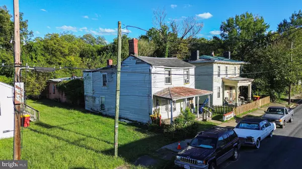 Petersburg, VA 23803,417 BYRNE ST