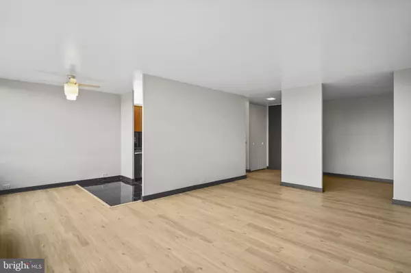 Baltimore, MD 21218,4000 N CHARLES ST #706