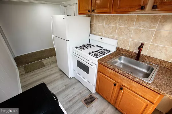 Williamstown, NJ 08094,959 S MAIN ST