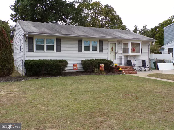 318 CHESTNUT ST, Delran, NJ 08075
