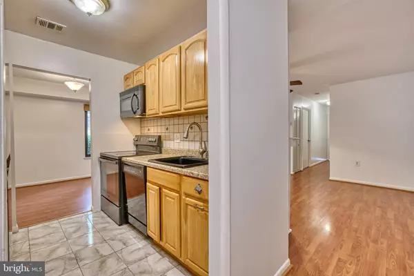 Columbia, MD 21044,10551 TWIN RIVERS RD #B-2