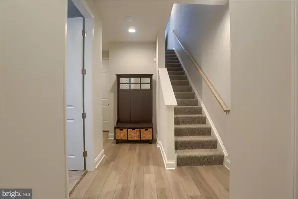 Mechanicsburg, PA 17055,3219 WAYLAND RD