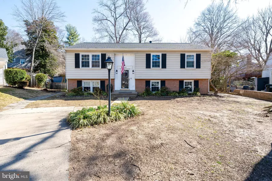 3900 FLAGSTONE TER, Alexandria, VA 22306
