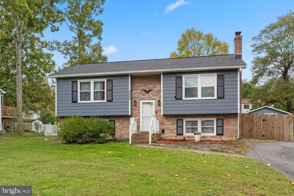 5406 LEE WHITE LN, Fredericksburg, VA 22407