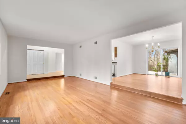 Sykesville, MD 21784,608 ANGUS DR