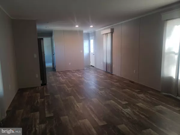 Quakertown, PA 18951,344 APPLE DR