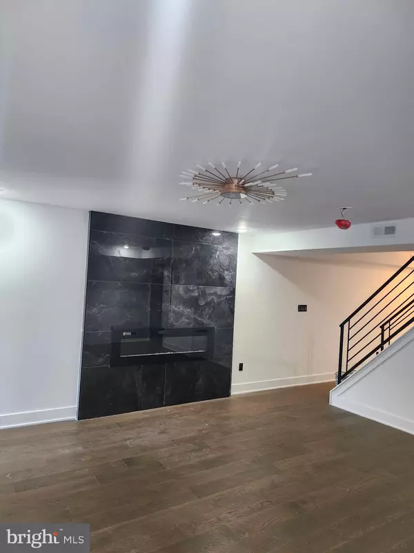 Philadelphia, PA 19131,2713 E COUNTRY CLUB RD