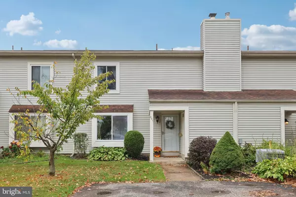 201 EMPRESS ST, Marlton, NJ 08053