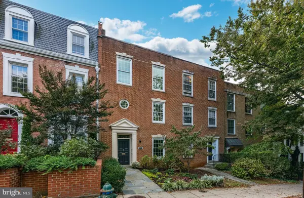 Washington, DC 20016,4224 RIVER RD NW