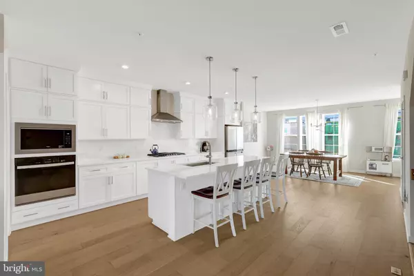Ashburn, VA 20148,22088 MIDMOORE DR