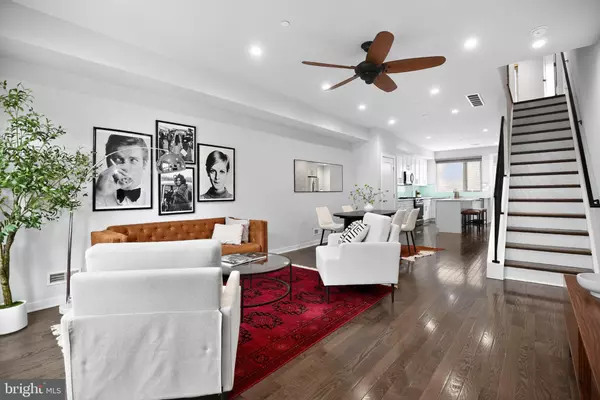 Philadelphia, PA 19145,1711 S 20TH ST