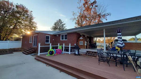 Fishersville, VA 22939,138 TINKLING SPRINGS RD
